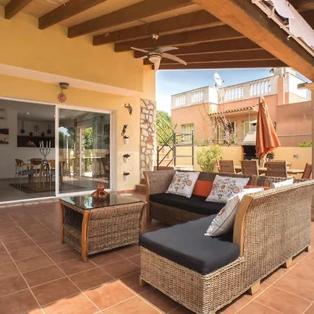 Llevant, Aire Acondicionado, Piscina, Wifi, Parking, Barbacoa, Cerca De La Playa * Santanyi