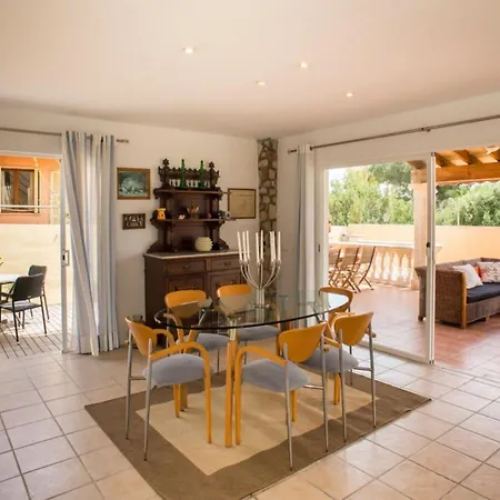 Llevant, Aire Acondicionado, Piscina, Wifi, Parking, Barbacoa, Cerca De La Playa * Santanyi
