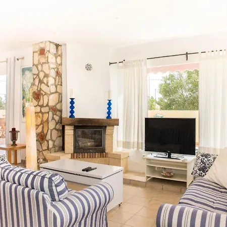 Holiday home Llevant, Aire Acondicionado, Piscina, Wifi, Parking, Barbacoa, Cerca De La Playa Santanyi