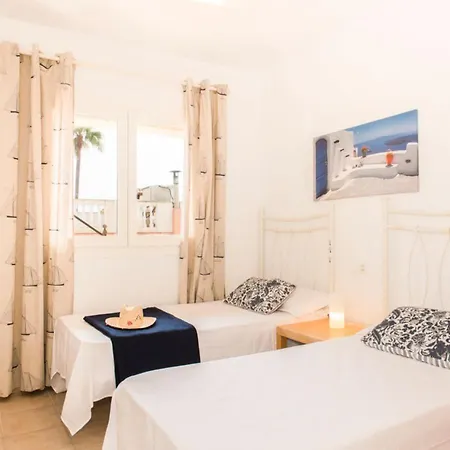 Llevant, Aire Acondicionado, Piscina, Wifi, Parking, Barbacoa, Cerca De La Playa Holiday home Santanyi